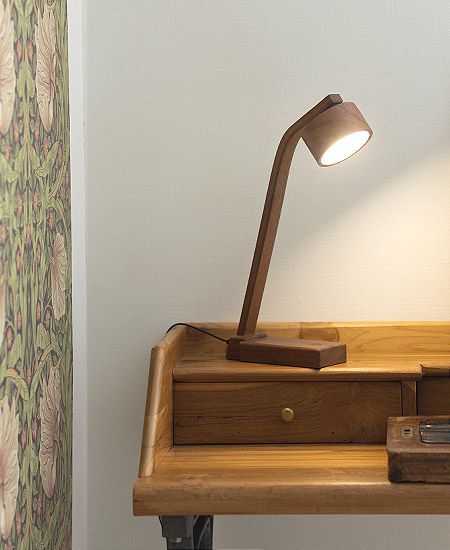 LED内蔵の明るい北欧モダンな木製照明テーブルランプ・デスクライト ルパンスール